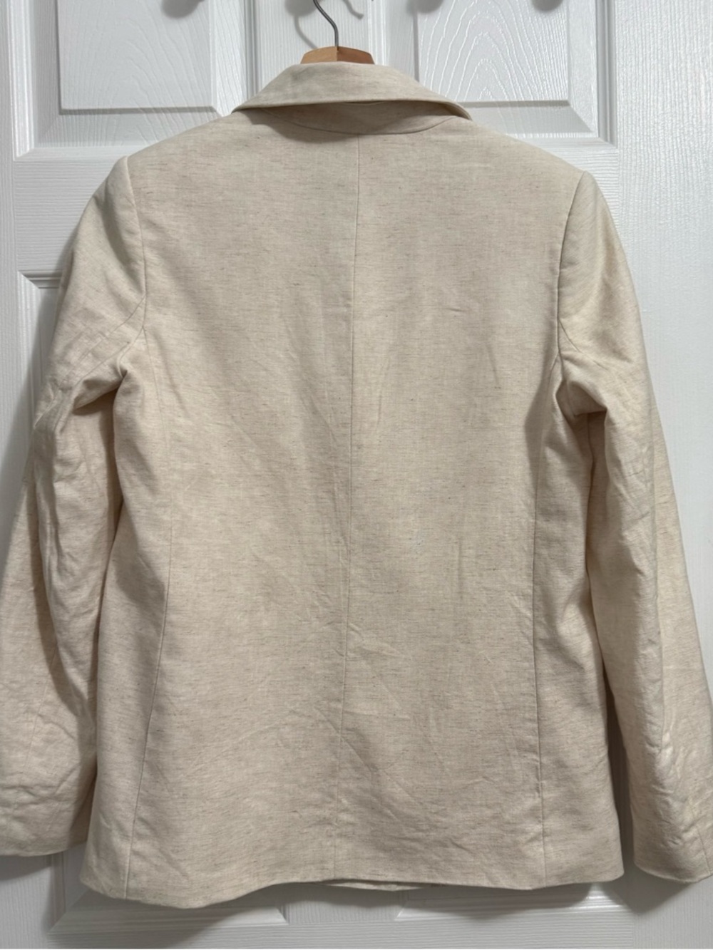 Banana Republic Cream Double-Breasted Linen-Blend Blazer - Picture 3 of 6